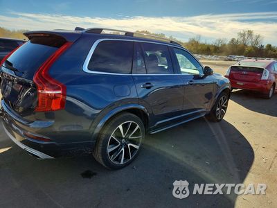 Trzecie zdjęcie samochodu z tyłu: 2018 VOLVO XC90 T6 VIN:YV4A22PK2J1373549 - miniatura
