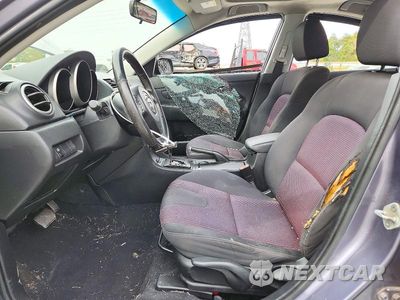 Zdjęcie 7 z 13 samochodu: 2004 MAZDA 3 S VIN:JM1BK123941211472 - miniatura