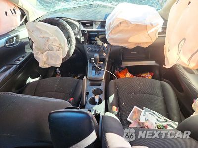 Zdjęcie 8 z 12 samochodu: 2016 NISSAN SENTRA S VIN:3N1AB7AP4GY301196 - miniatura