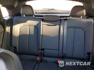 Zdjęcie 10 z 13 samochodu: 2025 AUDI Q3 PREMIUM S LINE 45 VIN:WA1DECF3XS1107893 - miniatura