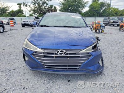 Piąte zdjęcie samochodu w środku: 2019 HYUNDAI ELANTRA SEL VIN:5NPD84LFXKH422624 - miniatura