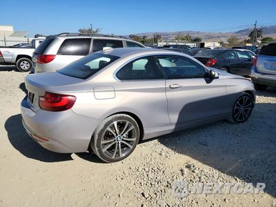 Trzecie zdjęcie samochodu z tyłu: 2016 BMW 228 I SULEV VIN:WBA1F9C53GV546168 - miniatura