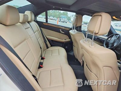 Zdjęcie 10 z 12 samochodu: 2011 MERCEDES-BENZ E 350 VIN:WDDHF5GBXBA310925 - miniatura