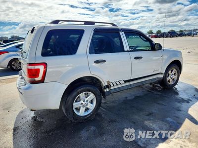 Trzecie zdjęcie samochodu z tyłu: 2012 FORD ESCAPE HYBRID VIN:1FMCU4K39CKB26796 - miniatura