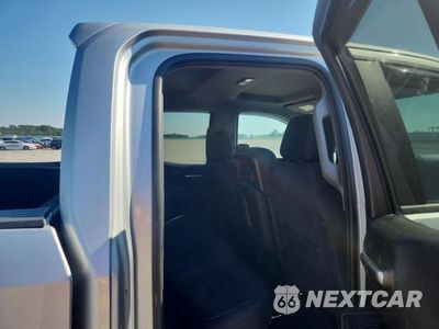 Zdjęcie 10 z 12 samochodu: 2019 CHEVROLET SILVERADO C1500 LT VIN:1GCRWCED1KZ260652 - miniatura