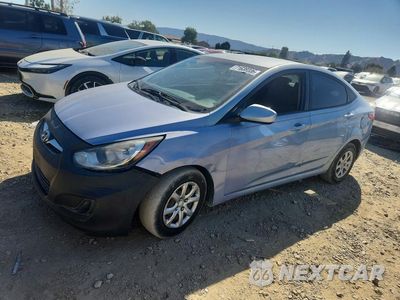 2013 HYUNDAI ACCENT GLS KMHCT4AE7DU312364 - główne zdjęcie licytacji z USA - miniatura