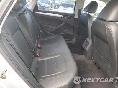 Zdjęcie 10 z 12 samochodu: 2012 VOLKSWAGEN PASSAT SE VIN:1VWBP7A35CC026552 - miniatura