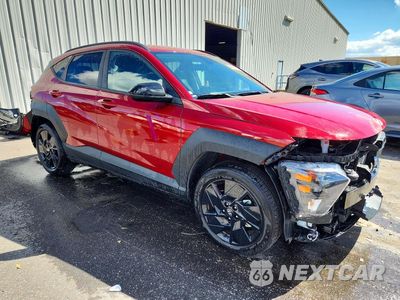 Czwarte zdjęcie samochodu z boku: 2026 HYUNDAI KONA SEL SPORT VIN:KM8HF3AB5TU476675 - miniatura