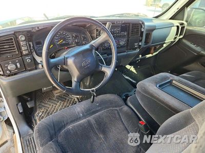 Zdjęcie 8 z 12 samochodu: 2001 CHEVROLET SILVERADO VIN:2GCEK19T811254080 - miniatura