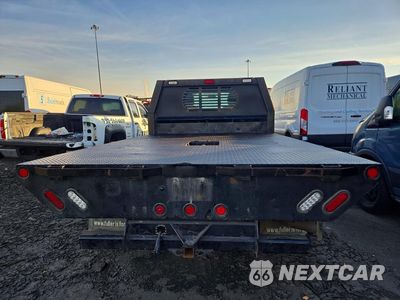 Zdjęcie 6 z 12 samochodu: 2015 FORD F450 SUPER DUTY VIN:1FDUF4GT3FEA08902 - miniatura
