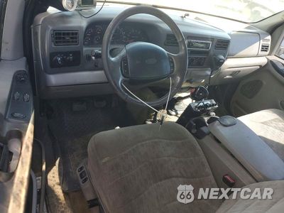 Zdjęcie 8 z 12 samochodu: 1999 FORD F250 SUPER DUTY VIN:1FTNX21F0XEB32429 - miniatura