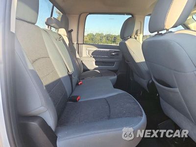 Zdjęcie 10 z 12 samochodu: 2014 RAM 1500 SLT VIN:1C6RR7LG7ES318519 - miniatura