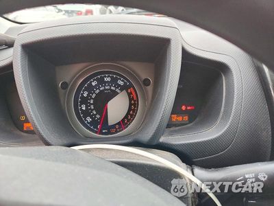 Zdjęcie 9 z 12 samochodu: 2008 SCION XD BASE VIN:JTKKU10418J014185 - miniatura