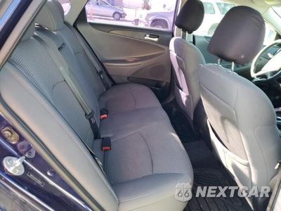 Zdjęcie 10 z 12 samochodu: 2012 HYUNDAI SONATA GLS VIN:5NPEB4AC6CH380887 - miniatura