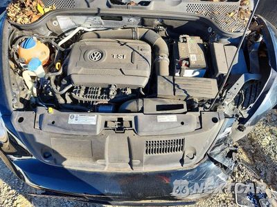 Zdjęcie 11 z 12 samochodu: 2015 VOLKSWAGEN BEETLE 1.8T VIN:3VW517AT1FM807053 - miniatura