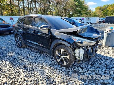 Czwarte zdjęcie samochodu z boku: 2016 HYUNDAI TUCSON SPORT VIN:KM8J3CA29GU233225 - miniatura