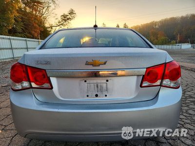 Zdjęcie 6 z 12 samochodu: 2016 CHEVROLET CRUZE LIMITED LS VIN:1G1PC5SG0G7205258 - miniatura