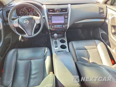 Zdjęcie 8 z 12 samochodu: 2015 NISSAN ALTIMA 2.5 SL VIN:1N4AL3AP1FC282672 - miniatura