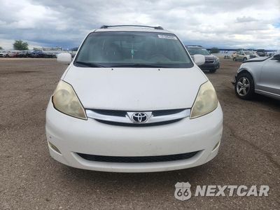 Piąte zdjęcie samochodu w środku: 2007 TOYOTA SIENNA XLE LIMITED 7-PASSENGER VIN:5TDZK22C87S061611 - miniatura