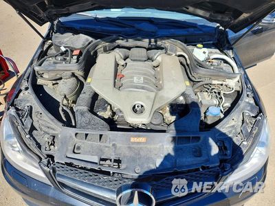 Zdjęcie 11 z 12 samochodu: 2013 MERCEDES-BENZ C 63 AMG VIN:WDDGF7HB6DA744302 - miniatura