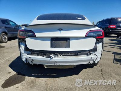 Zdjęcie 6 z 13 samochodu: 2023 TESLA MODEL 3 VIN:5YJ3E1EA7PF542567 - miniatura