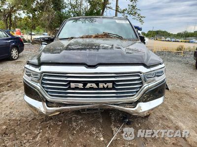 Piąte zdjęcie samochodu w środku: 2019 RAM 1500 LONGHORN VIN:1C6SRFST4KN560206 - miniatura