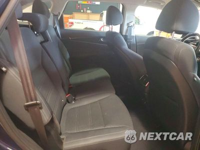Zdjęcie 11 z 13 samochodu: 2018 KIA SORENTO VIN:5XYPGDA58JG396945 - miniatura