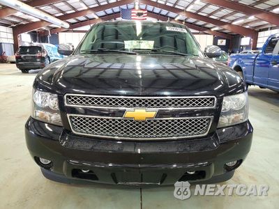 Piąte zdjęcie samochodu w środku: 2014 CHEVROLET SUBURBAN K1500 LTZ VIN:1GNSKKE76ER128953 - miniatura