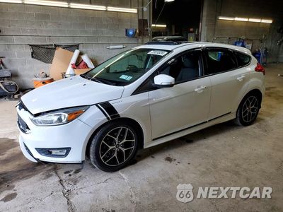 2015 FORD FOCUS SE 1FADP3K28FL367223 - główne zdjęcie licytacji z USA - miniatura