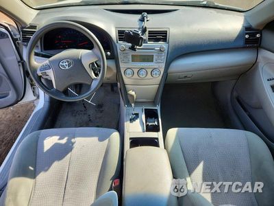 Zdjęcie 8 z 12 samochodu: 2010 TOYOTA CAMRY LE VIN:4T1BF3EK3AU532383 - miniatura
