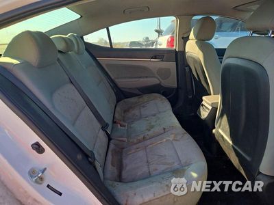 Zdjęcie 10 z 12 samochodu: 2017 HYUNDAI ELANTRA SE VIN:5NPD84LF6HH076953 - miniatura