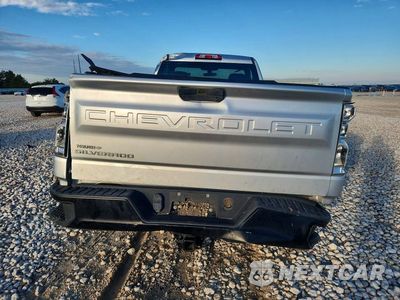 Zdjęcie 6 z 12 samochodu: 2020 CHEVROLET SILVERADO K1500 VIN:3GCNYAEHXLG123694 - miniatura