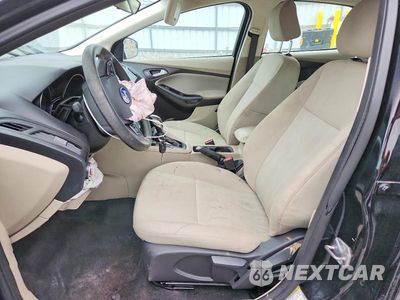 Zdjęcie 7 z 12 samochodu: 2016 FORD FOCUS SE VIN:1FADP3F22GL216728 - miniatura
