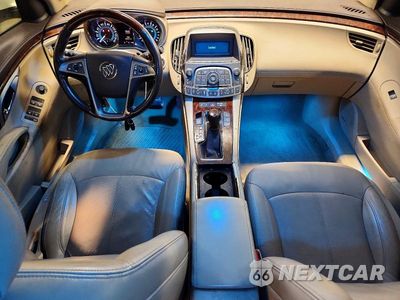 Zdjęcie 8 z 13 samochodu: 2011 BUICK LACROSSE CXS VIN:1G4GE5ED9BF259400 - miniatura