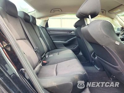 Zdjęcie 10 z 12 samochodu: 2019 HONDA ACCORD LX VIN:1HGCV1F14KA172440 - miniatura
