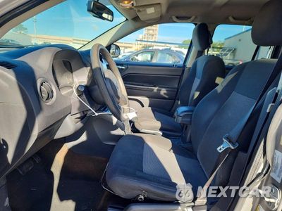 Zdjęcie 7 z 13 samochodu: 2016 JEEP COMPASS SPORT VIN:1C4NJDBB1GD617919 - miniatura