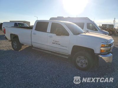Czwarte zdjęcie samochodu z boku: 2016 CHEVROLET SILVERADO C2500 HEAVY DUTY VIN:1GC1CUEG0GF129260 - miniatura