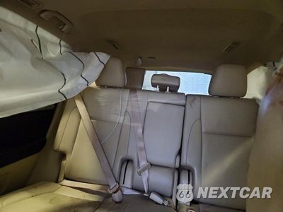 Zdjęcie 10 z 13 samochodu: 2019 TOYOTA HIGHLANDER XLE VIN:5TDKZRFH1KS333016 - miniatura