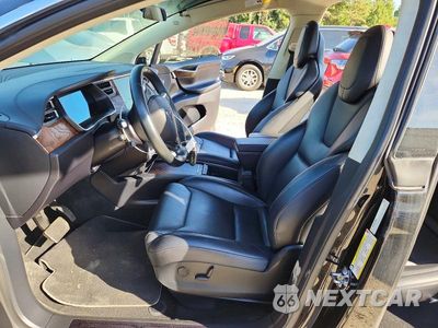 Zdjęcie 7 z 14 samochodu: 2018 TESLA MODEL X VIN:5YJXCBE2XJF089493 - miniatura