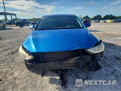 Piąte zdjęcie samochodu w środku: 2017 HYUNDAI ELANTRA SE VIN:KMHD74LF3HU064019 - miniatura