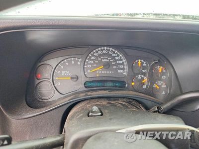 Zdjęcie 9 z 12 samochodu: 2003 CHEVROLET SILVERADO C1500 VIN:2GCEC19X731284139 - miniatura