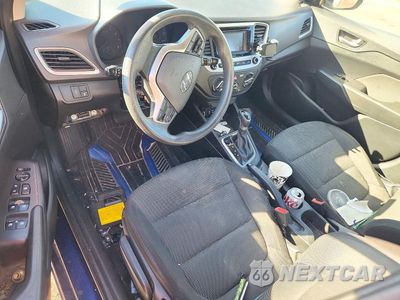 Zdjęcie 8 z 12 samochodu: 2019 HYUNDAI ACCENT SE VIN:3KPC24A30KE078067 - miniatura