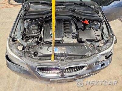 Zdjęcie 11 z 12 samochodu: 2009 BMW 528 XI VIN:WBANV13509C154754 - miniatura