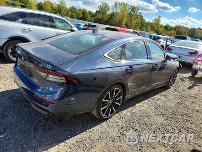 Trzecie zdjęcie samochodu z tyłu: 2026 HONDA ACCORD TOURING HYBRID VIN:1HGCY2F86TA008165 - miniatura