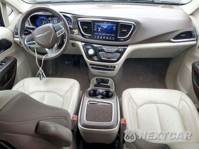 Zdjęcie 8 z 13 samochodu: 2018 CHRYSLER PACIFICA TOURING L PLUS VIN:2C4RC1EG3JR131232 - miniatura