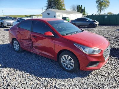 Czwarte zdjęcie samochodu z boku: 2019 HYUNDAI ACCENT SE VIN:3KPC24A30KE050026 - miniatura