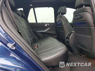 Zdjęcie 11 z 14 samochodu: 2022 BMW X5 M50I VIN:5UXJU4C00N9J35380 - miniatura