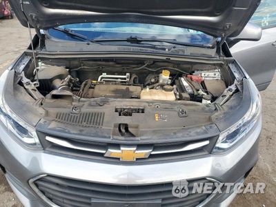 Zdjęcie 12 z 13 samochodu: 2020 CHEVROLET TRAX LS VIN:3GNCJKSB9LL297451 - miniatura