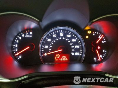 Zdjęcie 9 z 13 samochodu: 2014 KIA SORENTO LX VIN:5XYKTCA60EG506224 - miniatura