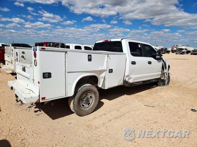 Trzecie zdjęcie samochodu z tyłu: 2017 FORD F250 SUPER DUTY VIN:1FT7W2B66HEF06716 - miniatura